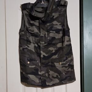 Camoflauge Vest